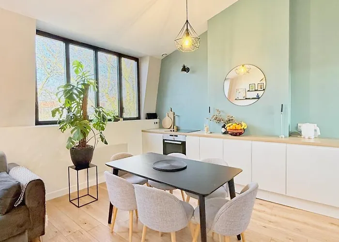 Victor Hugo Apartment